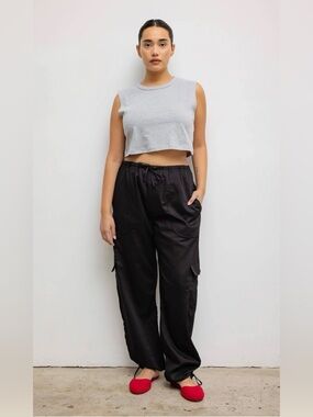 LESET Yoko Cargo Pants in black with Drawstring